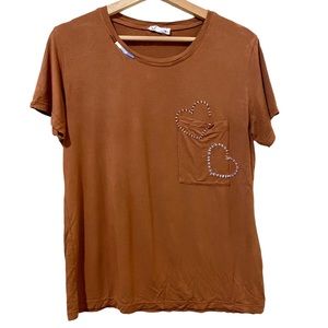 Allison New York - hearts pocket tee